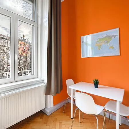 Auberge de jeunesse Avenue *